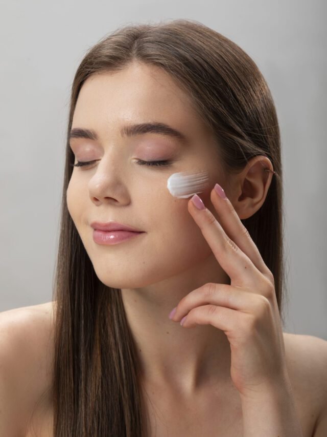 Un soin unique pour lisser et unifier la peau , ultra concentré en Peptides et Bio-Rétinol